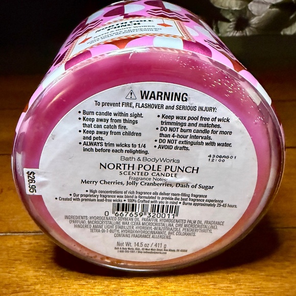 New North Pole Punch 3-Wick 14.5oz Candle Bath & Body Works - Picture 3 of 4